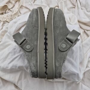 UGG Goldenstar Cozy Clog Slip-on Grey Women's size 8.5